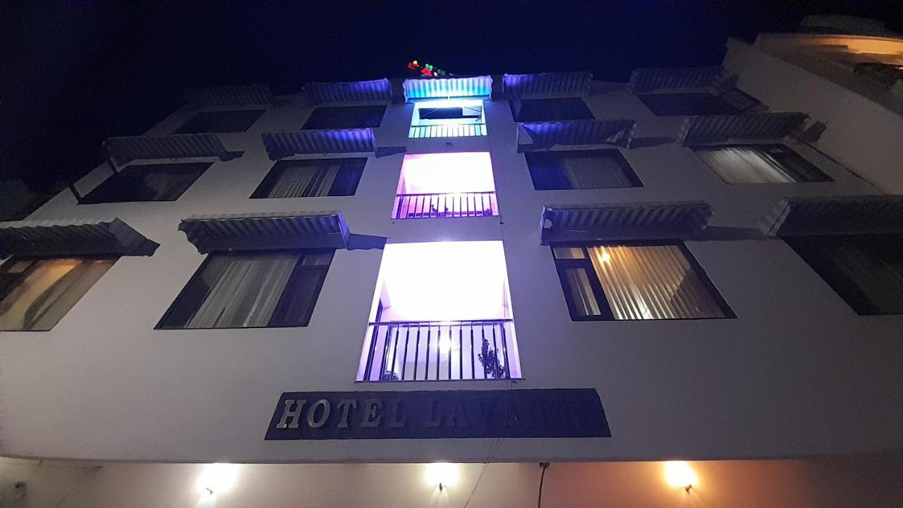 Hotel Lavanya Haridwār Exteriör bild